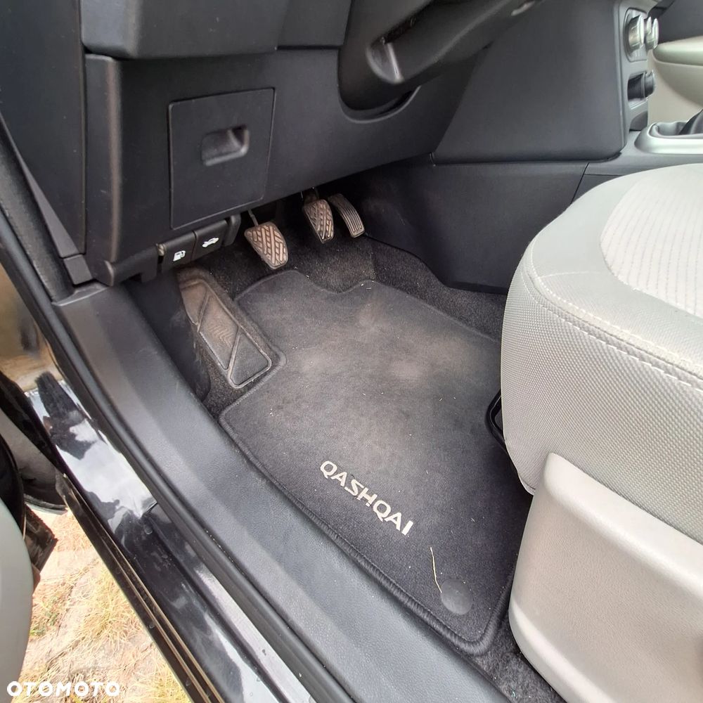 Nissan Qashqai 1.6 Acenta - 26