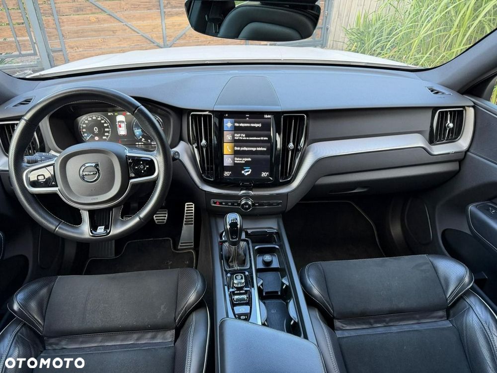 Volvo XC 60 D3 R-Design - 14