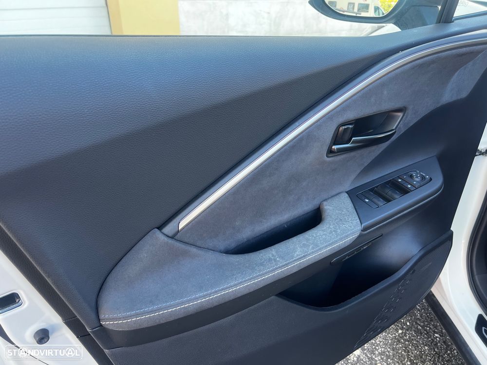 Toyota C-HR 1.8 Hybrid Lounge - 9