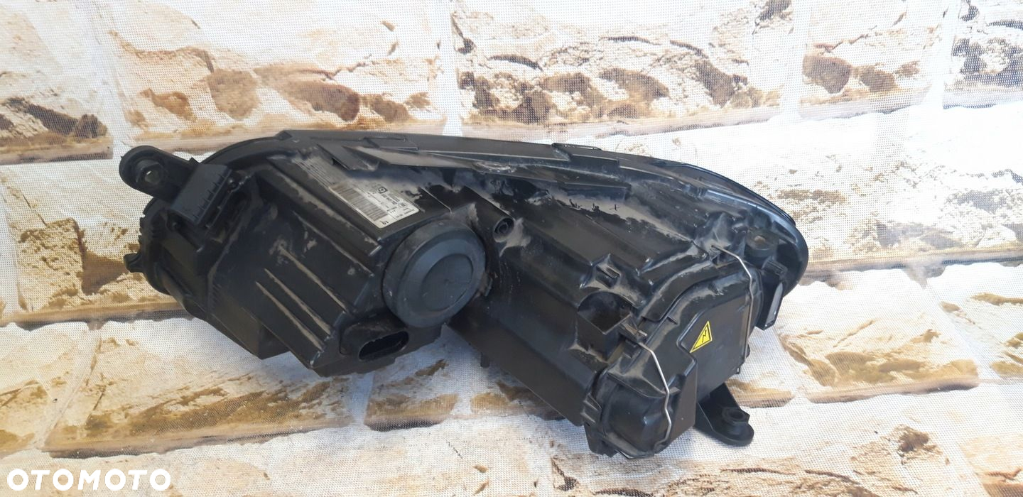 vw passat b7 14 xenon skrętny z led r19 prawa europejska - 10