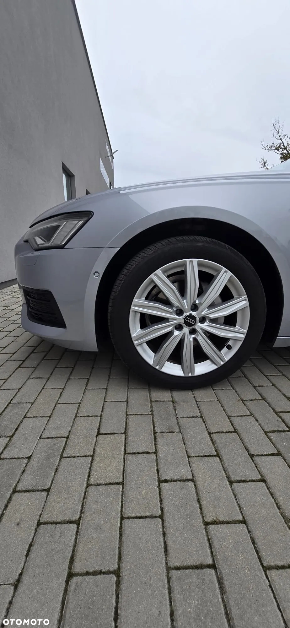 Audi A6 - 6