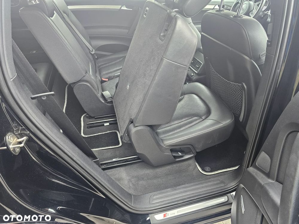 Audi Q7 - 13