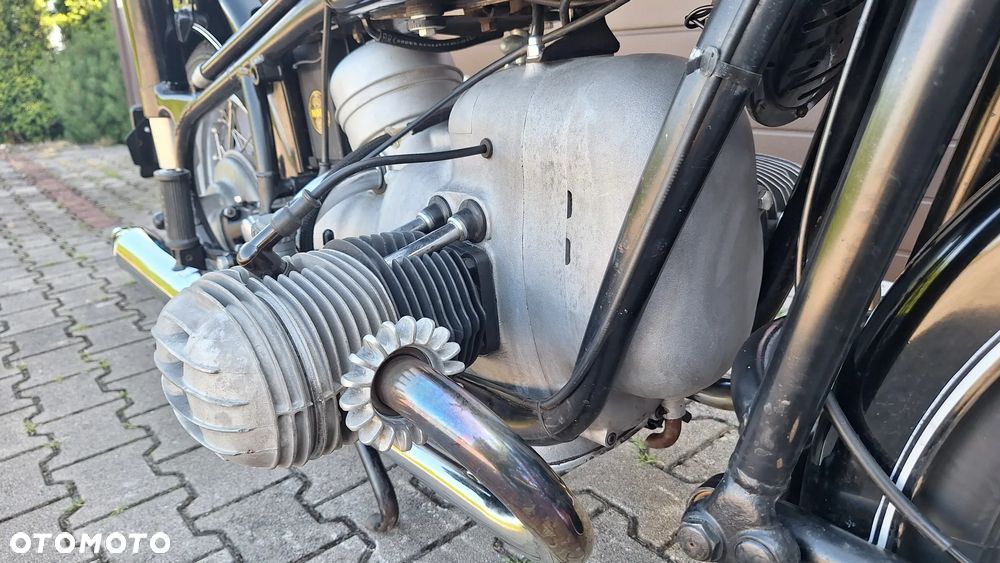 BMW R - 25