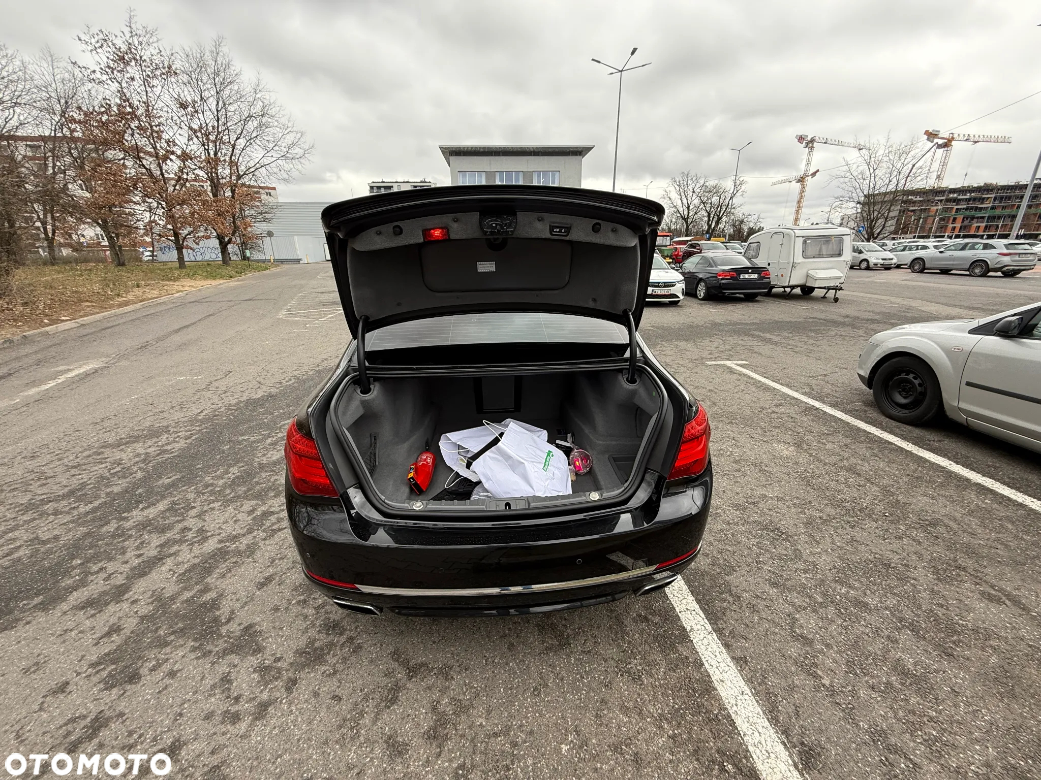 BMW Seria 7 - 18