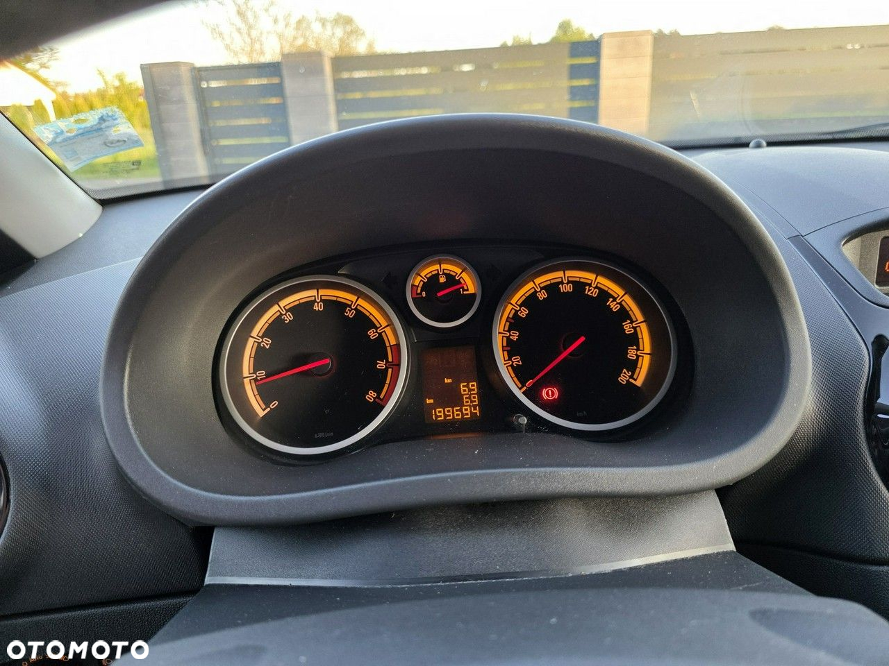 Opel Corsa 1.4 16V Edition 111 Jahre - 11