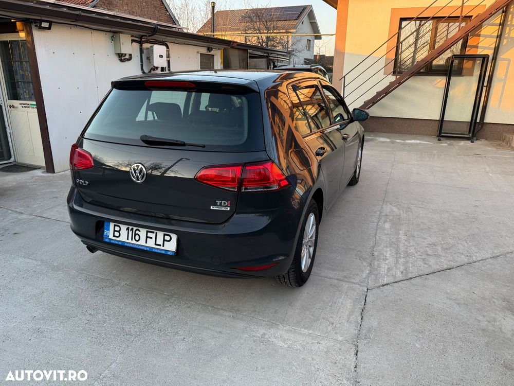 Volkswagen Golf 1.6 TDI BlueMotion Comfortline - 8