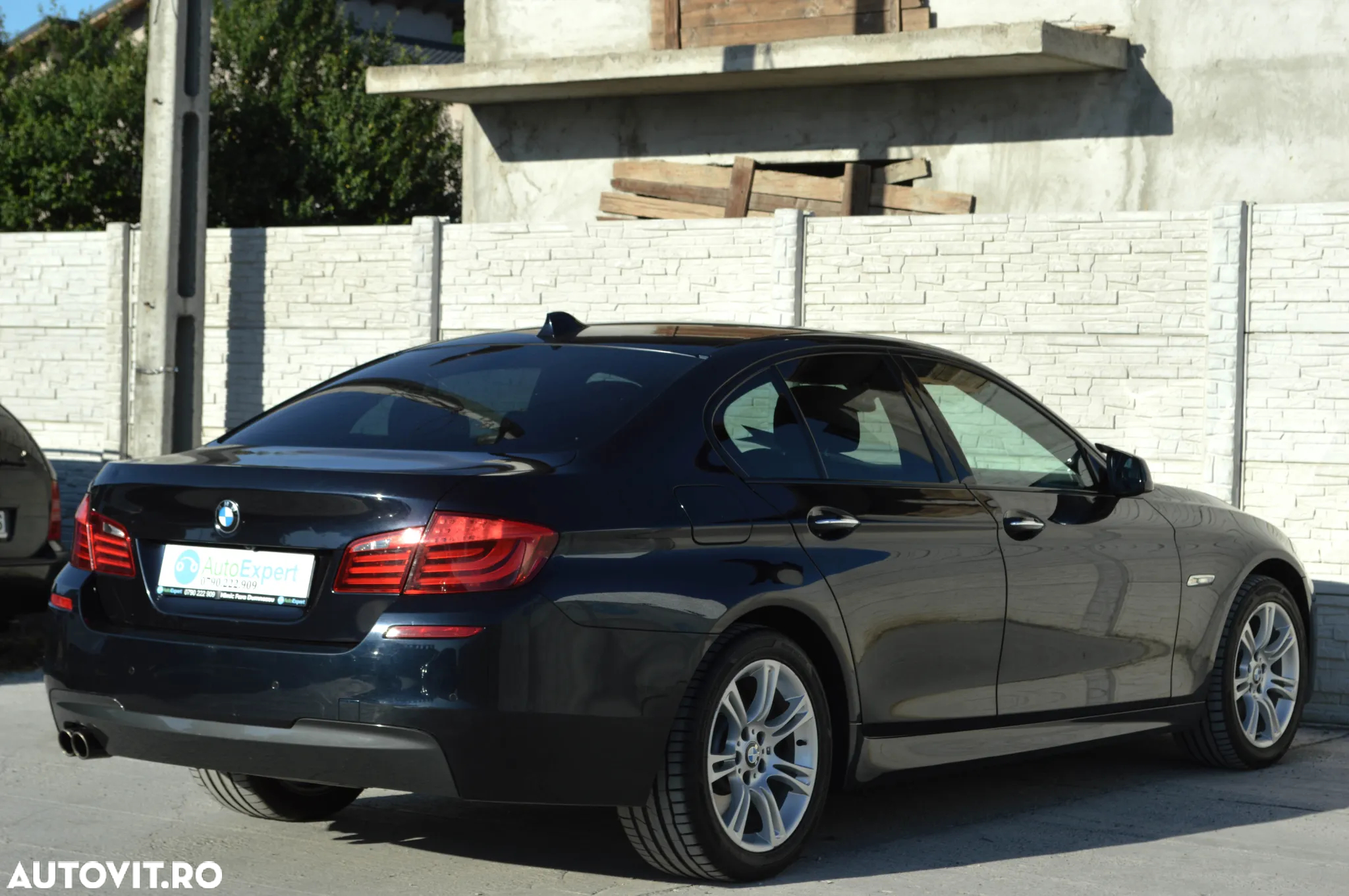 BMW Seria 5 525d xDrive Sport-Aut. - 14