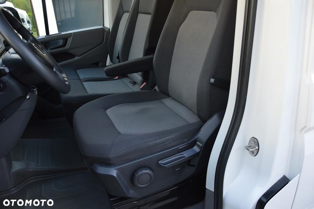 Volkswagen Crafter - 22