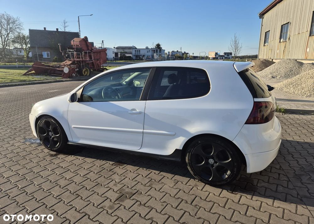 Volkswagen Golf 1.9 TDI DPF Comfortline - 13
