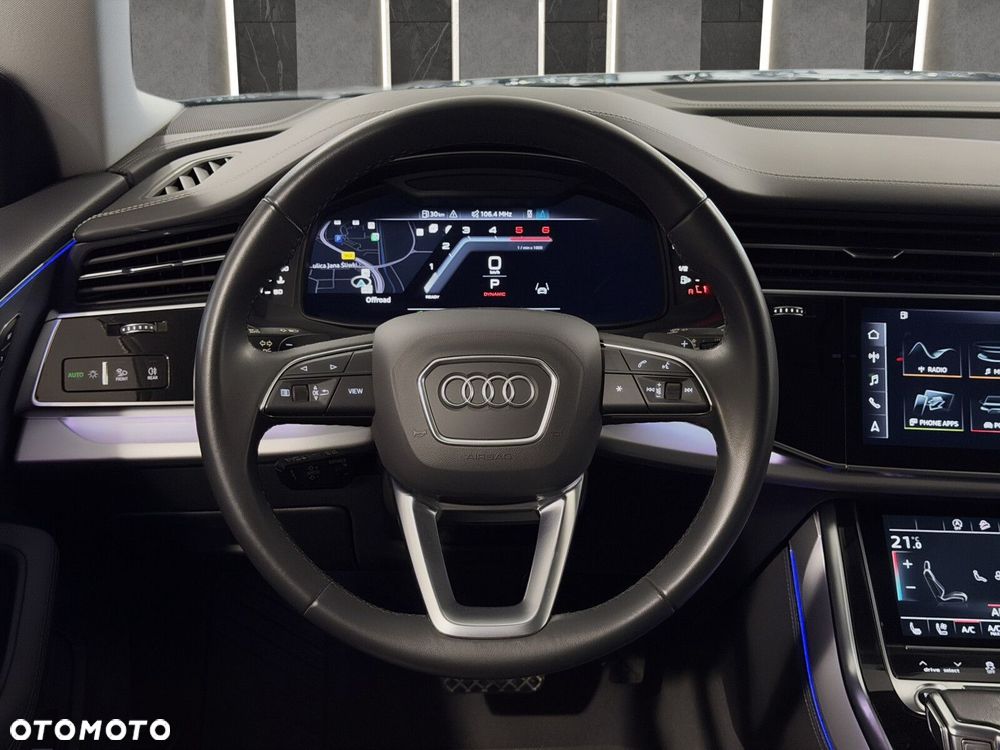 Audi Q8 - 11