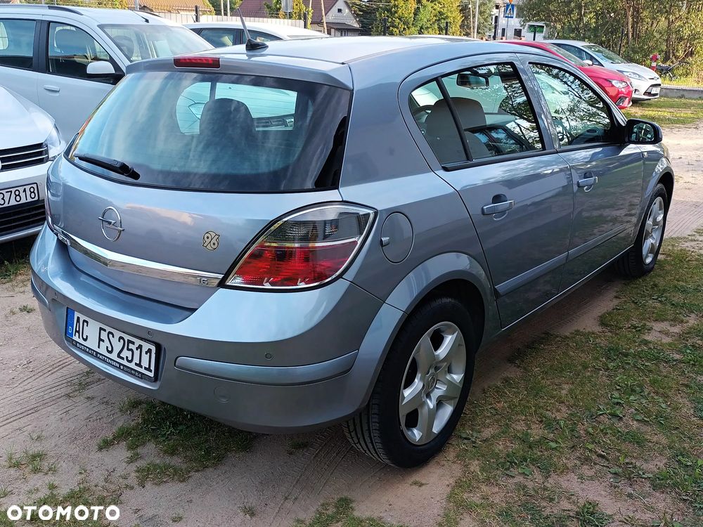Opel Astra 1.6 Edition Plus - 13