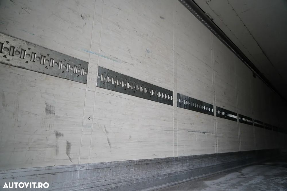 Schmitz Cargobull / REFRIGERAT / THERMO KING / DHOLLANDIA LIFT / COȘ PENTRU PALEȚI / SAF - 18