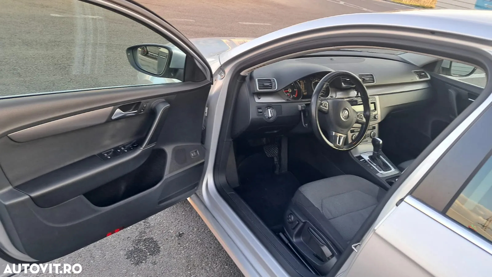 Volkswagen Passat 2.0 TDI BlueMotion Tehnology DSG Comfortline - 8