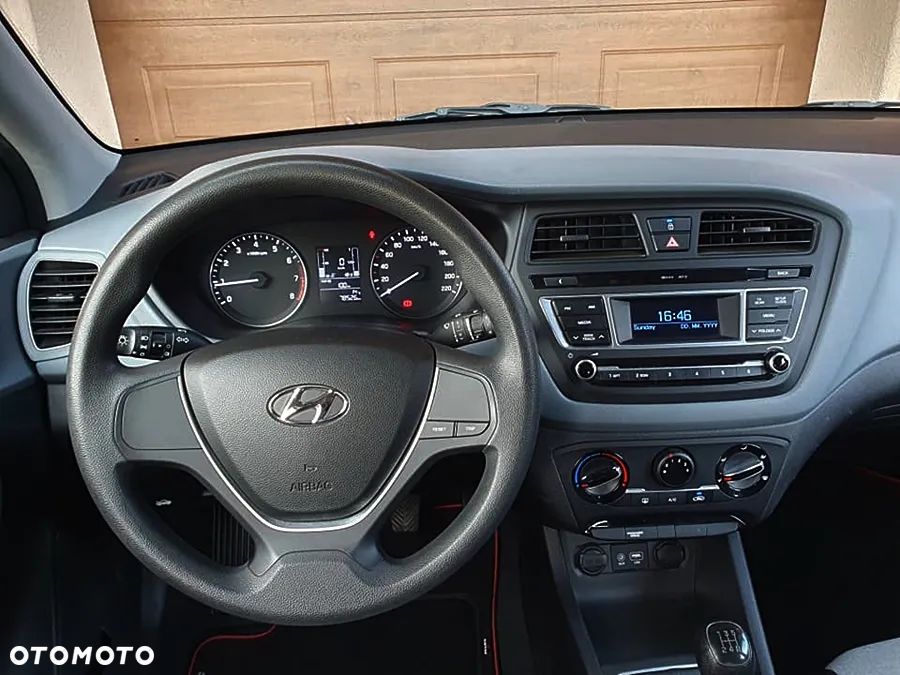 Hyundai i20 - 22