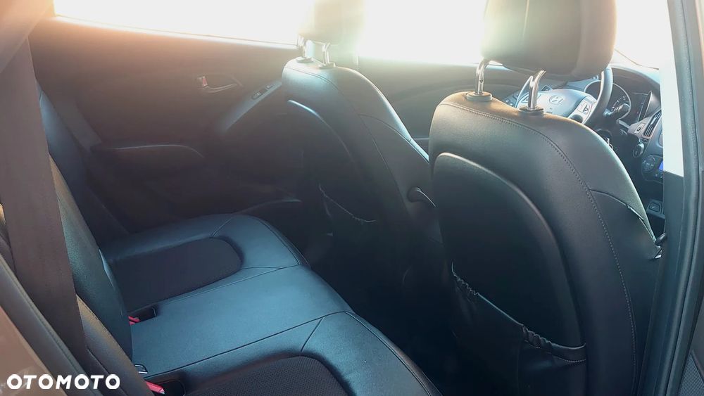 Hyundai ix35 1.6 2WD Fifa World Cup Edition - 23