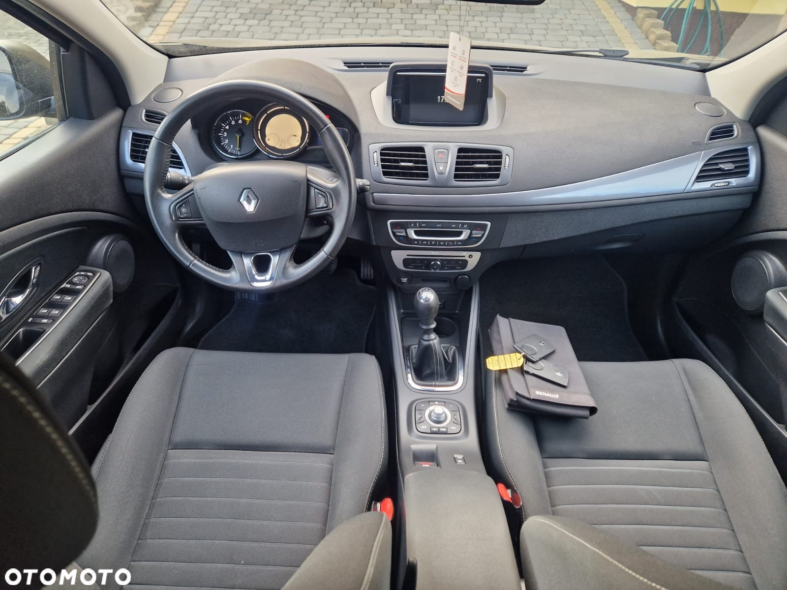 Renault Megane Grandtour ENERGY TCe 115 Start & Stopp LIMITED - 9