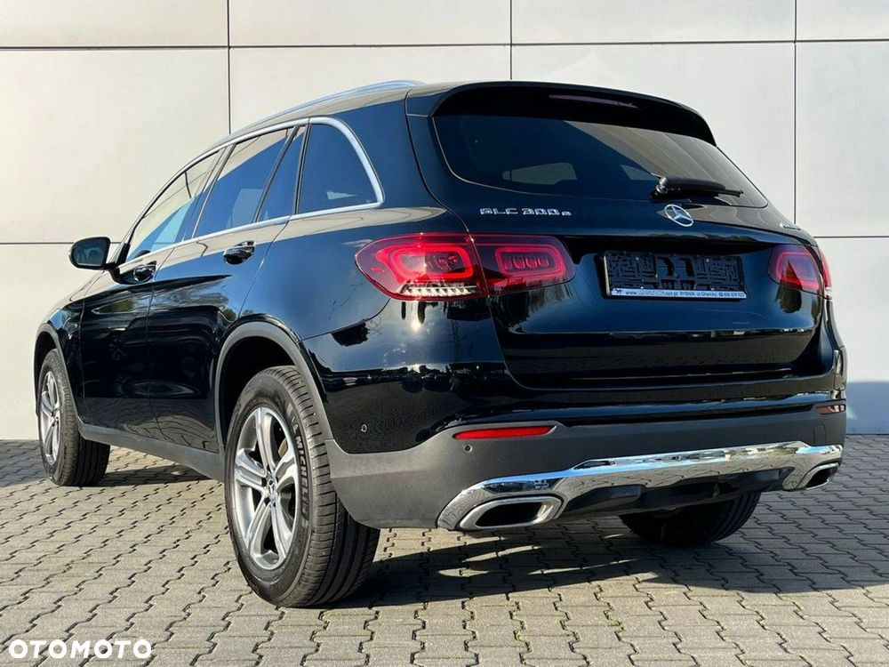 Mercedes-Benz GLC 300 e 4-Matic Avantgarde - 9