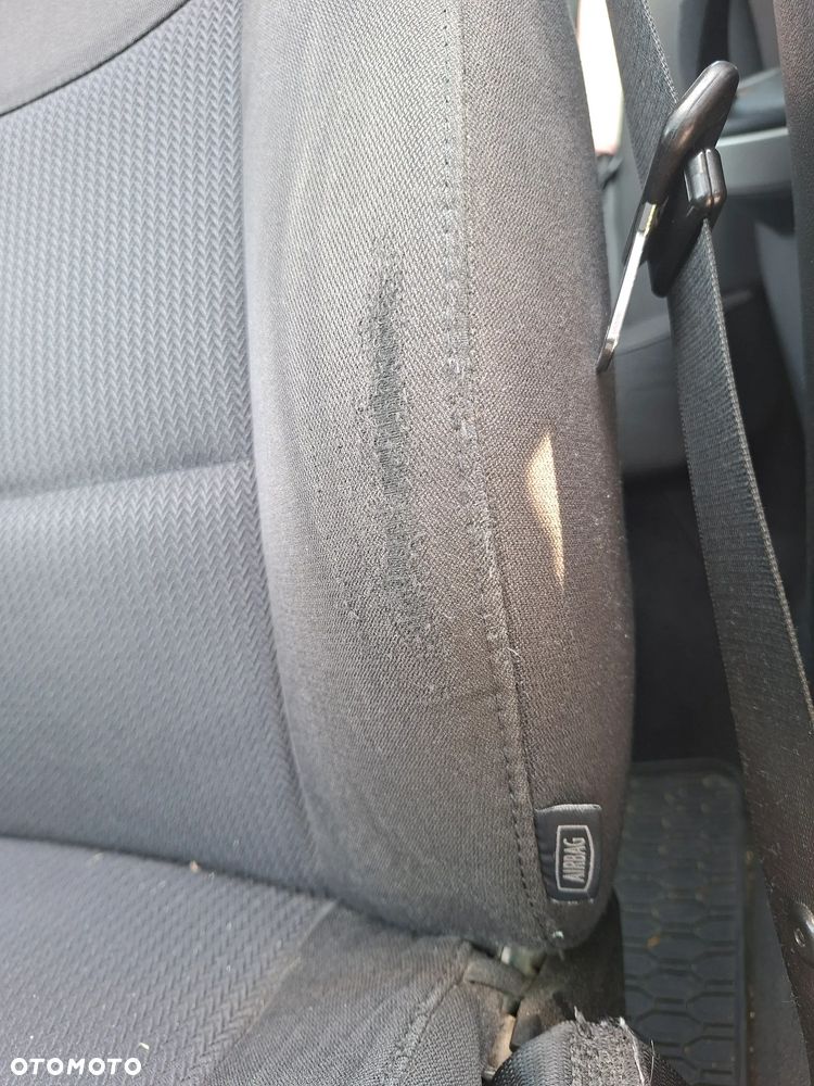 BMW Seria 3 - 33