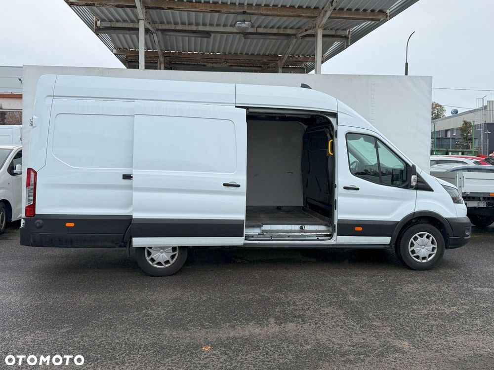 Ford transit TREND 350 L4 RWD - 5