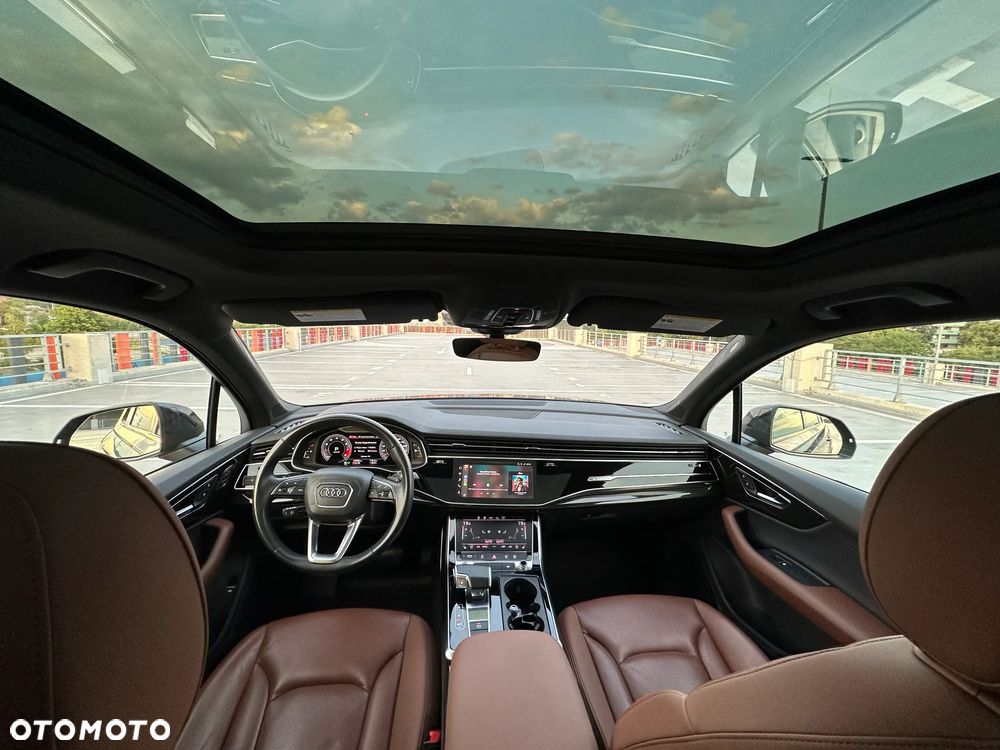 Audi Q7 - 15