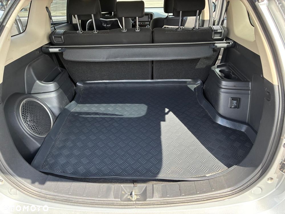 Mitsubishi Outlander 2.0 City Style 2WD - 3