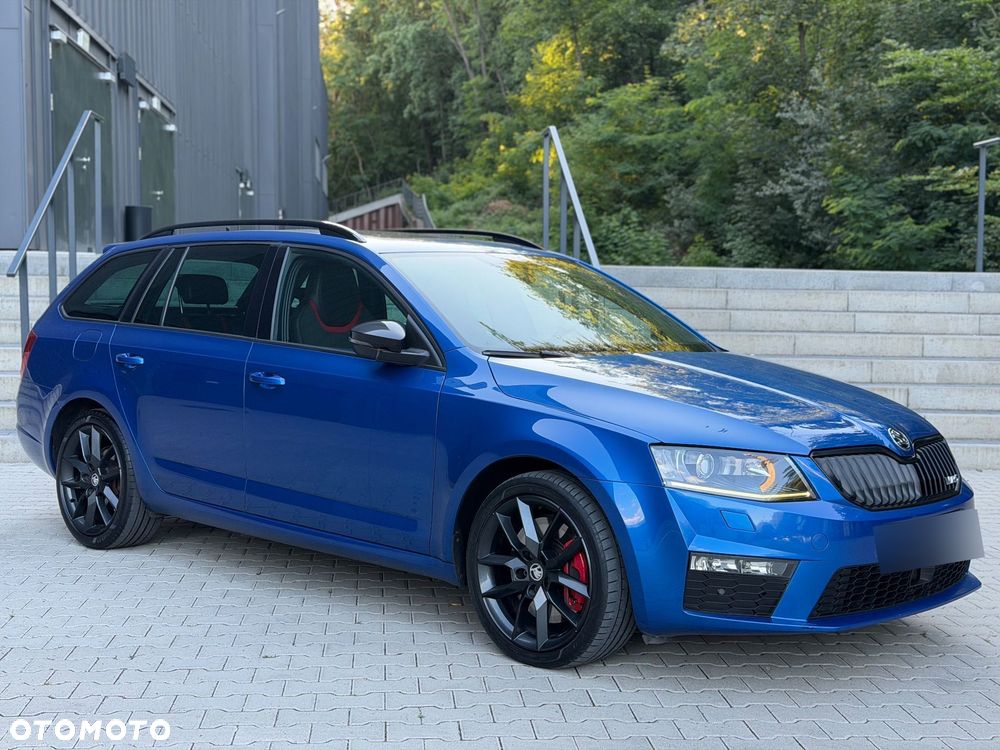 Skoda Octavia 2.0 TDI DSG RS - 8