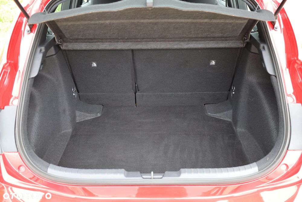 Toyota Corolla 1.8 Hybrid Comfort - 36