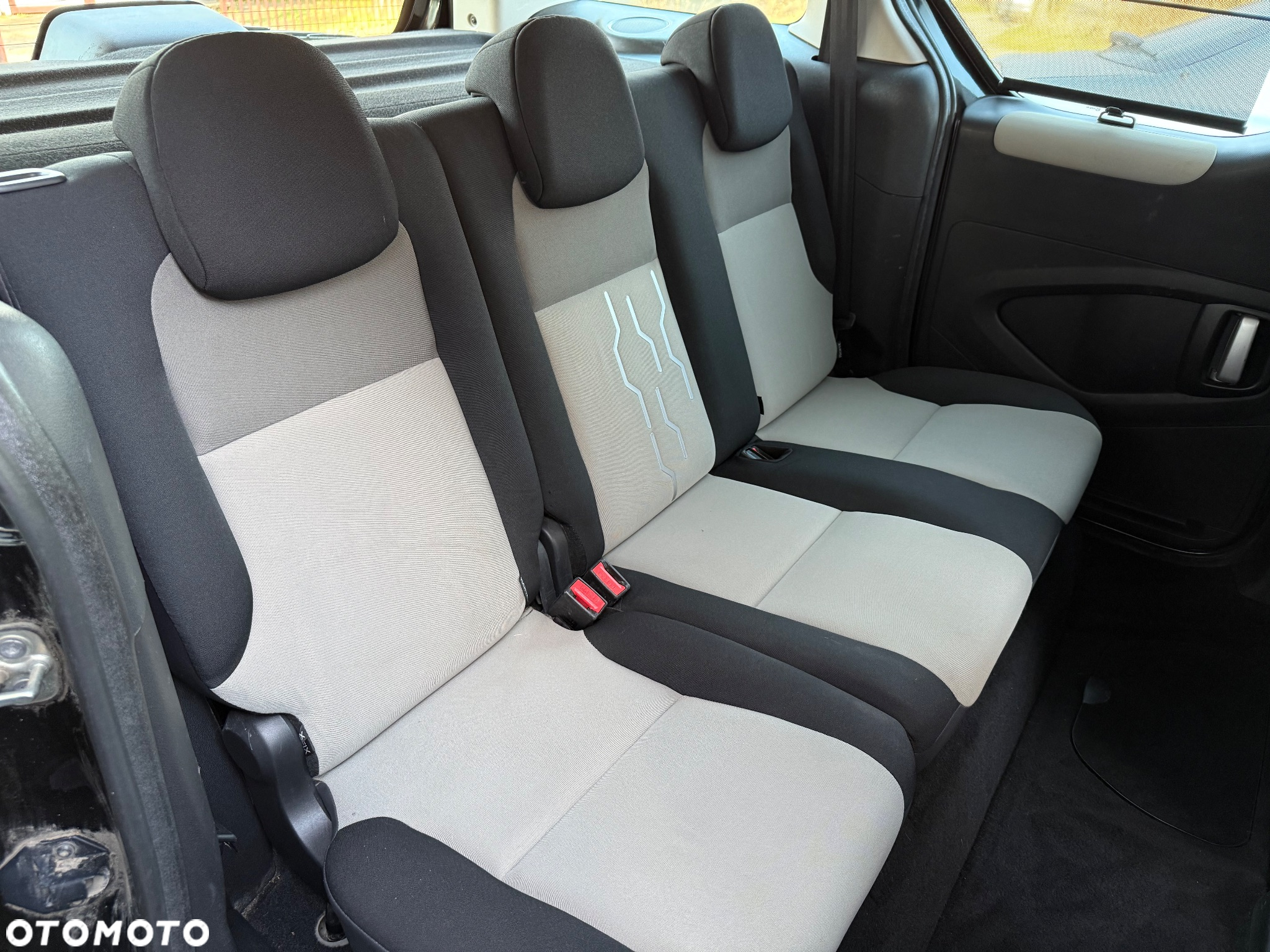 Peugeot Partner Tepee e-HDi FAP 92 Stop&Start Active - 25