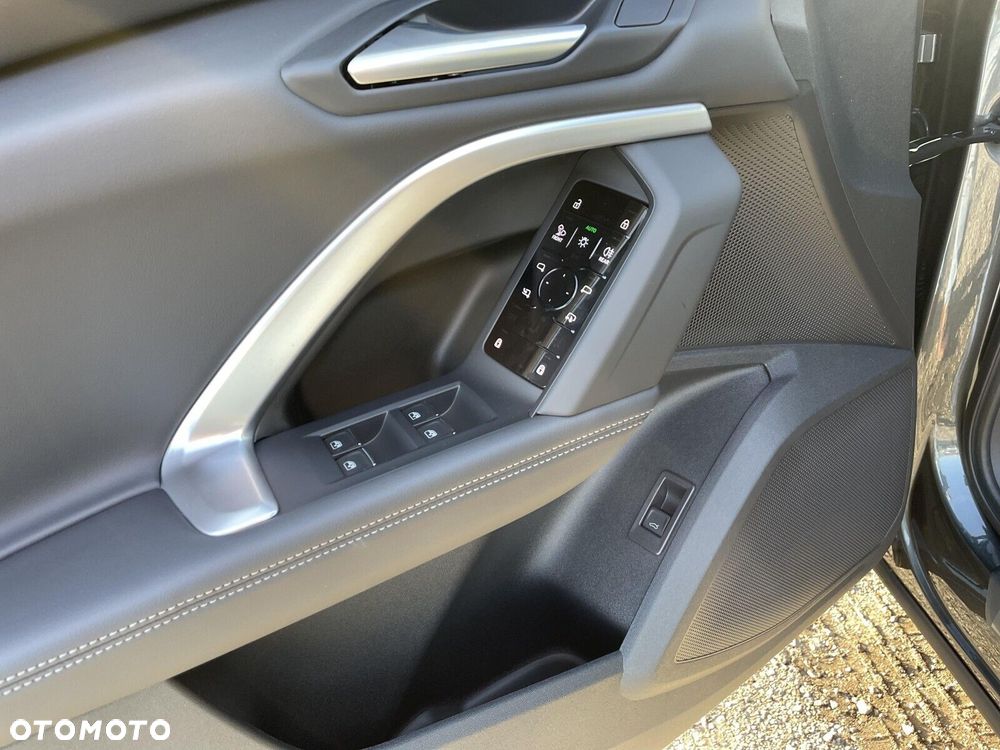 Audi Q5 Sportback - 16