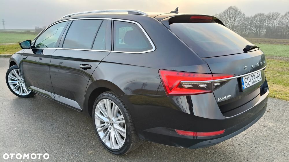 Skoda Superb 2.0 TDI Style DSG - 2