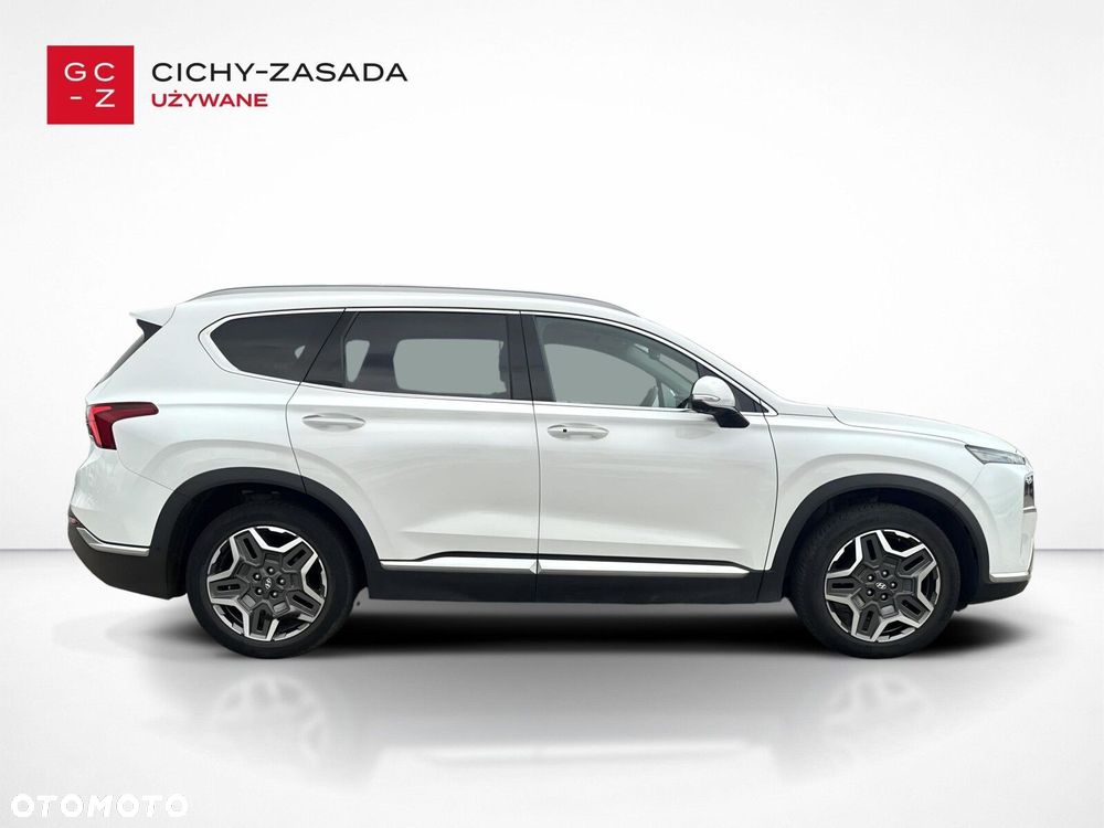 Hyundai Santa Fe - 4