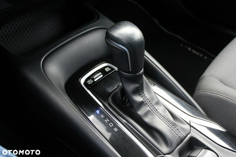 Toyota Corolla 1.8 Hybrid GPF Comfort - 22