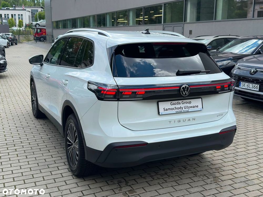 Volkswagen Tiguan 1.5 eTSI Special Edition DSG - 9