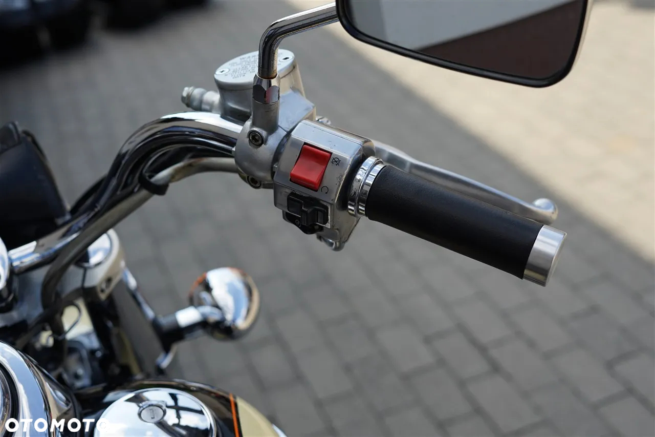Kawasaki VN - 16