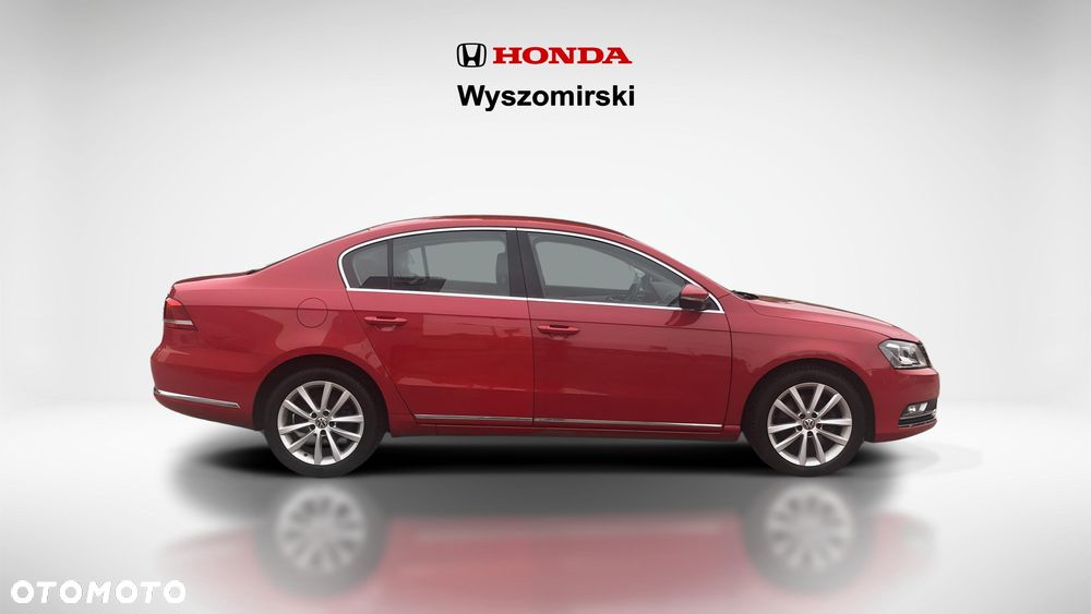 Volkswagen Passat 1.8 TSI Highline DSG - 9