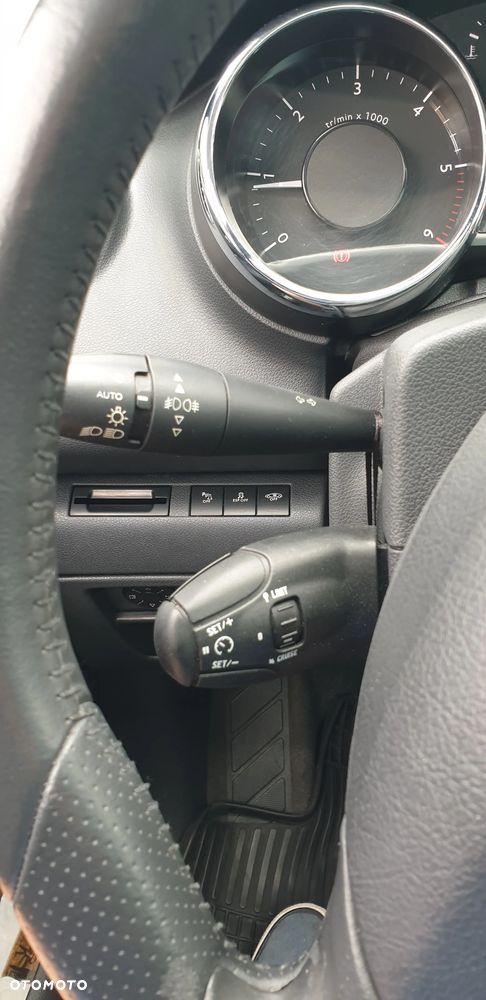 Peugeot 3008 2.0 HDi Premium - 20