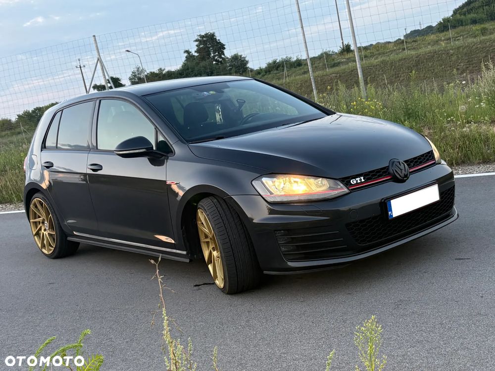 Volkswagen Golf 2.0 TSI BMT GTI - 17
