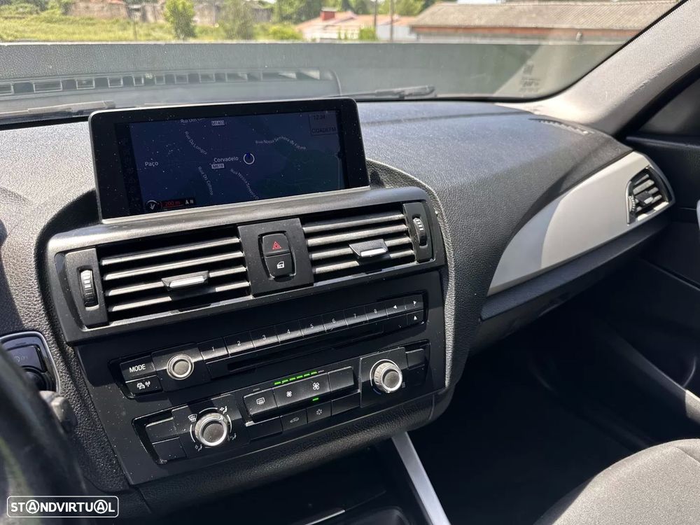 BMW 116 d Aut. Sport Line - 35