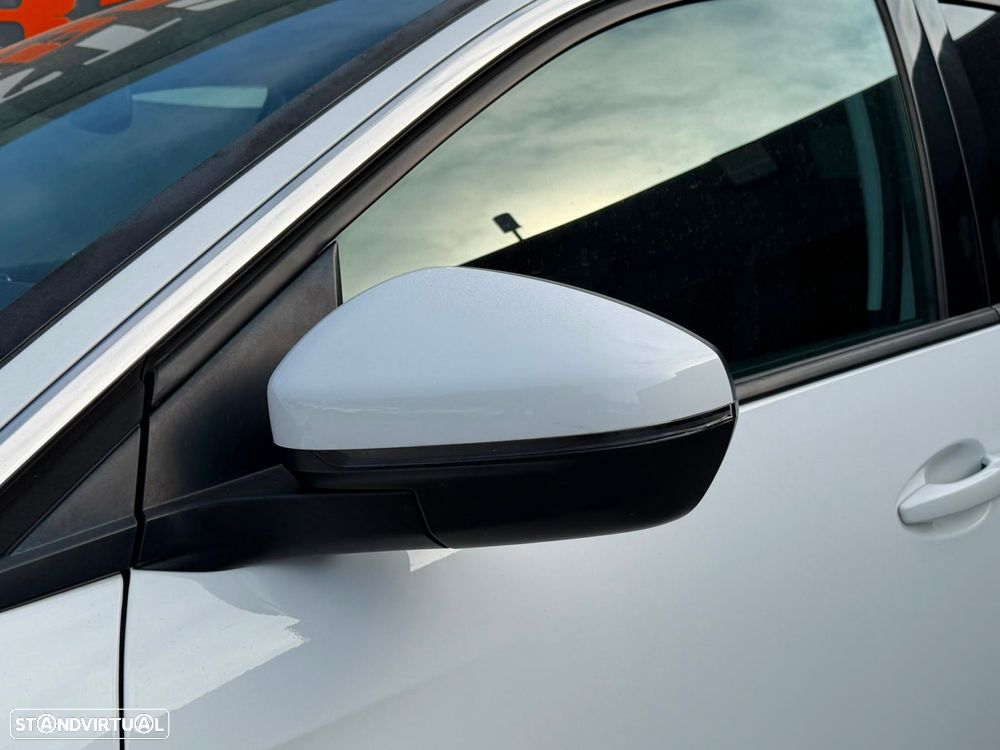 Peugeot 3008 1.5 BlueHDi Allure EAT8 - 7
