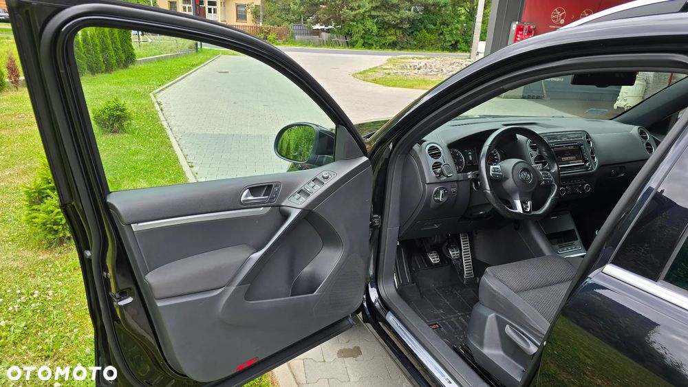 Volkswagen Tiguan 2.0 TDI 4Mot Perfectline R-Style - 11