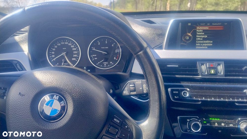 BMW X1 xDrive18d - 10