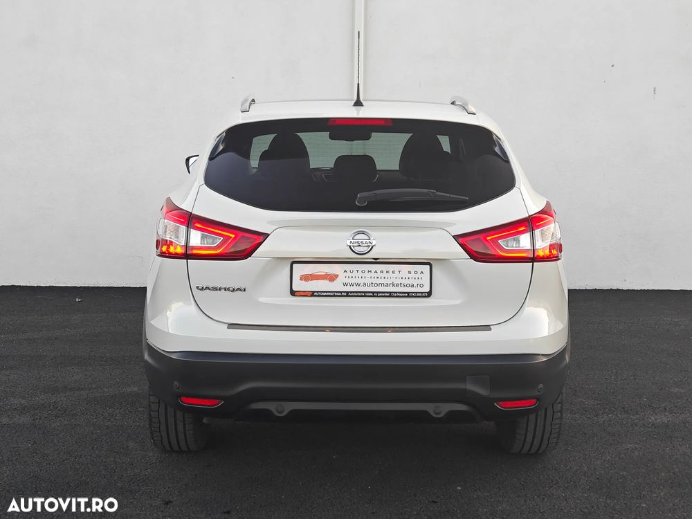 Nissan Qashqai 1.6 DCI TEKNA+ - 14