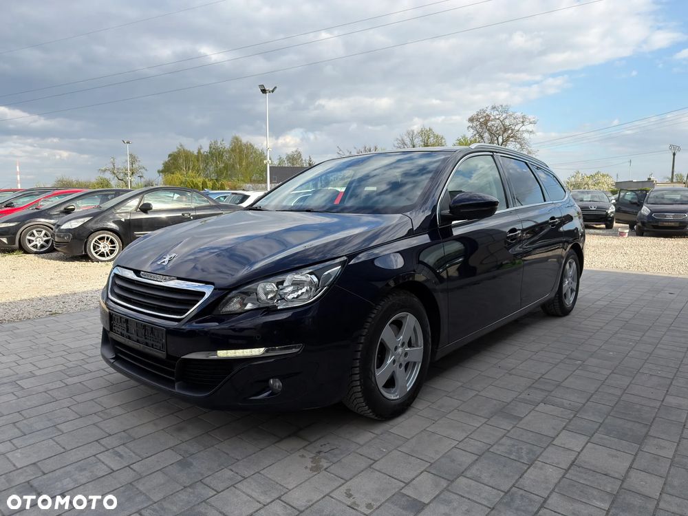 Peugeot 308 1.6 BlueHDi Allure S&S - 21