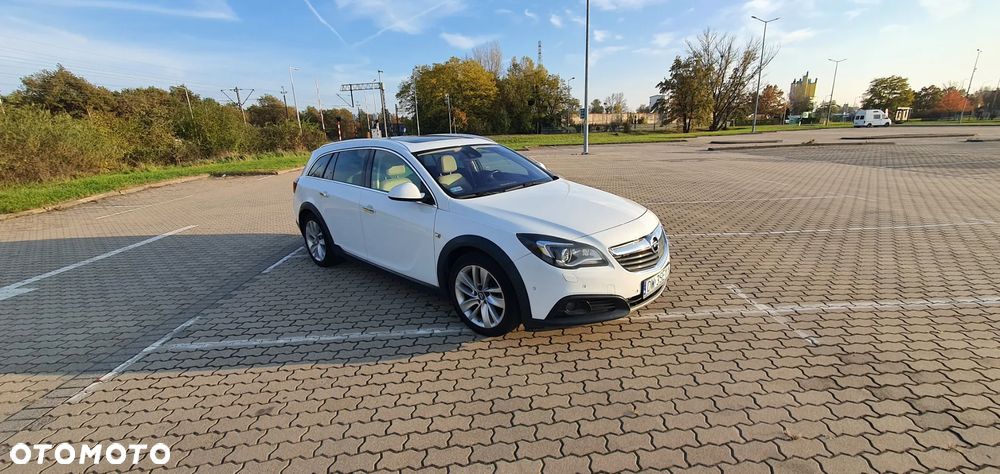 Opel Insignia 2.0 CDTI 4x4 Country Tourer - 3