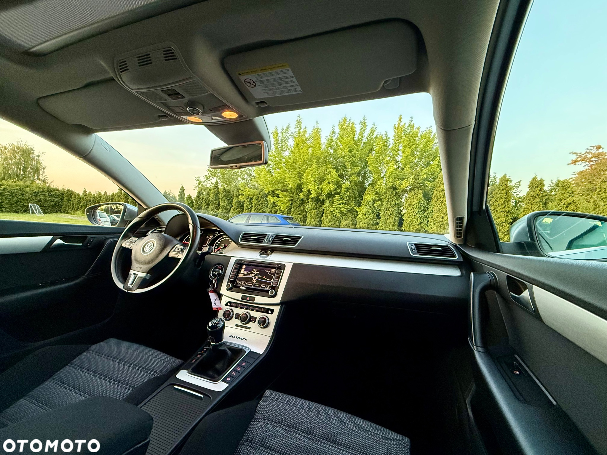 Volkswagen Passat Alltrack 2.0 TDI - 10
