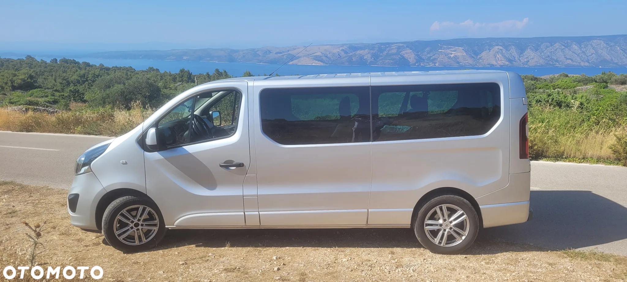 Opel Vivaro 1.6 D L2H1 S&S Tourer - 2