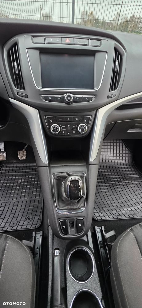 Opel Zafira 1.4 Turbo Edition - 21