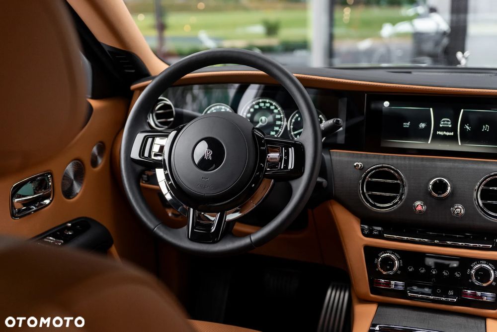 Rolls-Royce Ghost Standard - 21