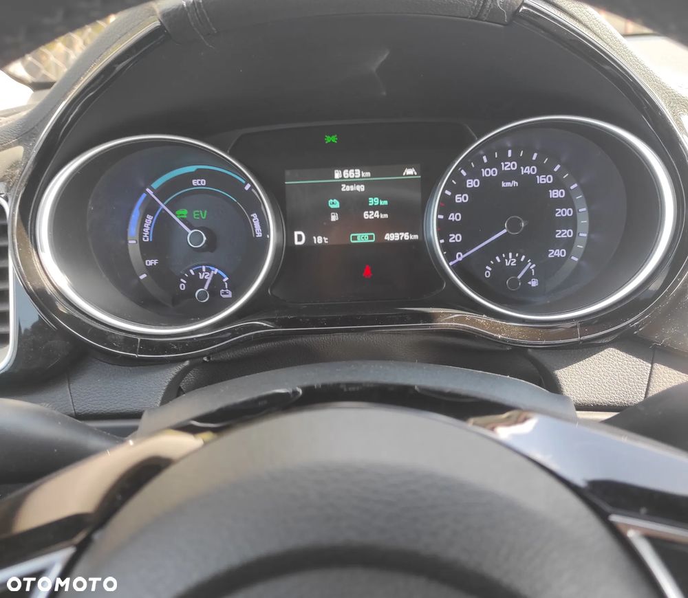 Kia XCeed 1.6 GDI PHEV L DCT - 8