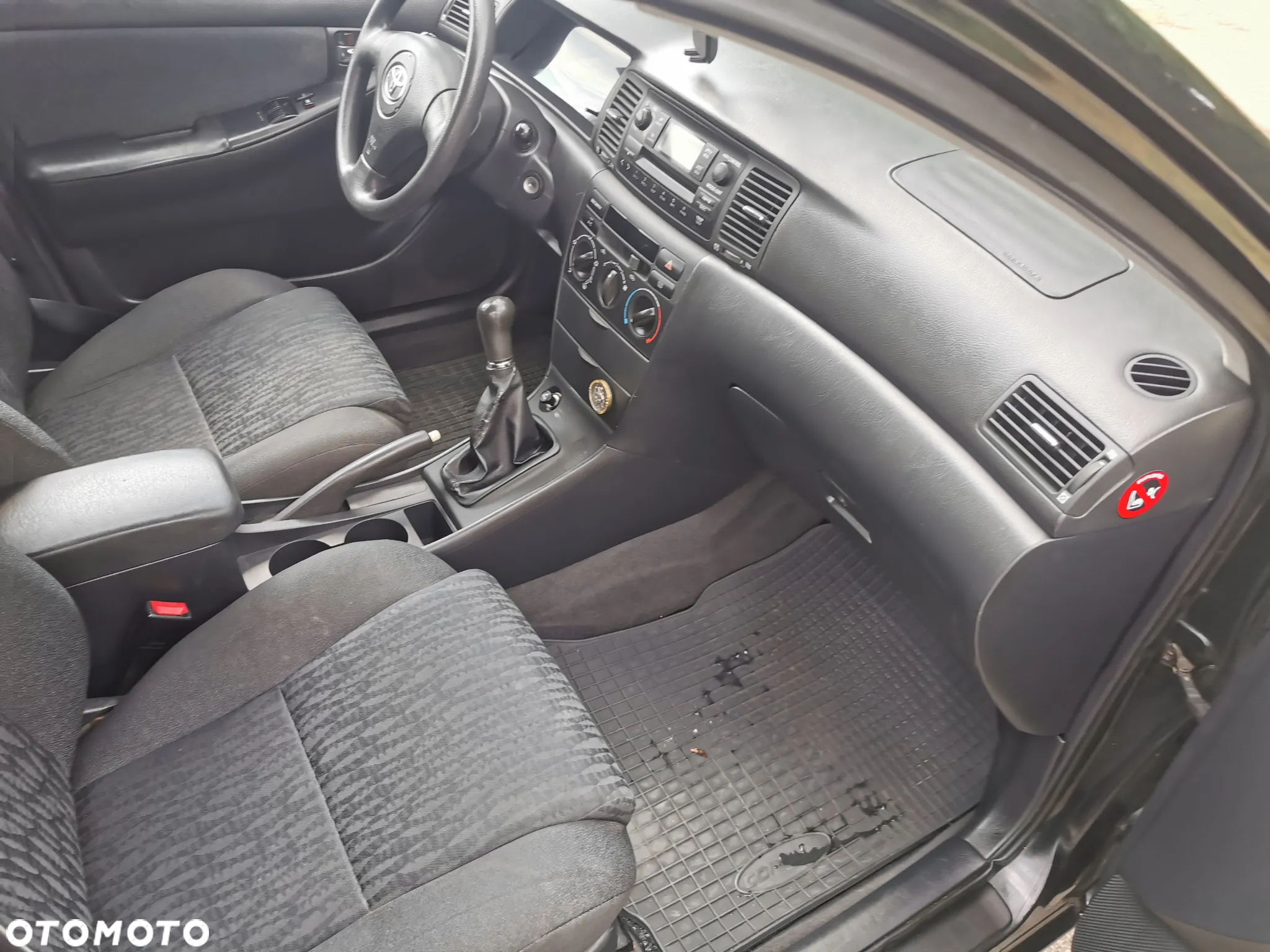 Toyota Corolla 1.6 VVT-i Sol - 21
